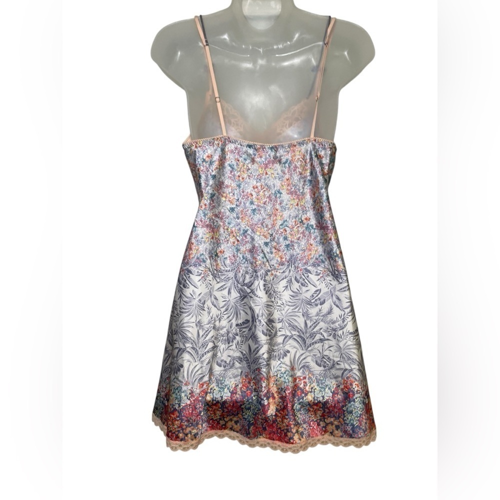Vintage Victoria's Secret Floral Lace Slip Dress Size M - Picture 3 of 7